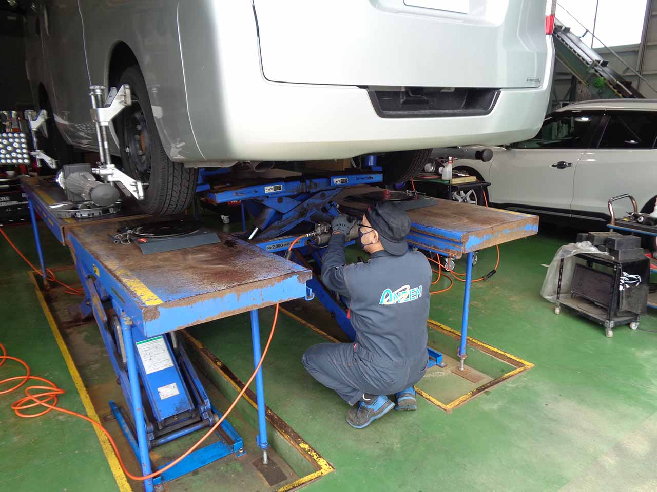 アライメント調整作業