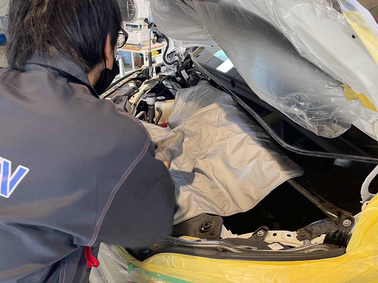 付属品の取り外し作業