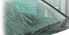 自動車ガラス 撥水加工 - 超耐久ガラス用撥水剤 ハイパービュー　雨・汚れをよせつけず、長時間ガラスをコート